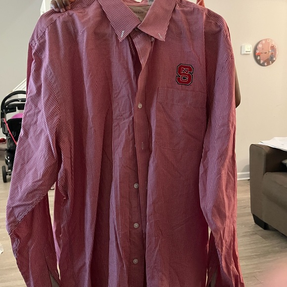 Chaps NC STATE Red Checkered Men's Shirt - Picture 1 of 1